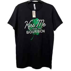 Heaven Hill Distillery Shamrock T-Shirt Size Medium NWT